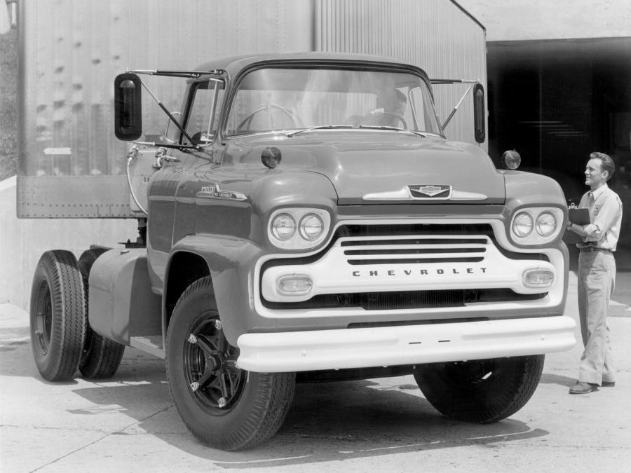 Chevrolet Spartan 90 Chassis Cab 1958 года  (фото 1 из 3)